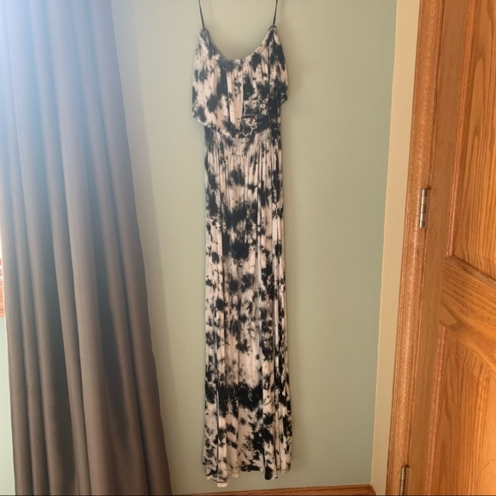 Love Culture Black and White Tye Dye Strapless Maxi Dress. Size small.